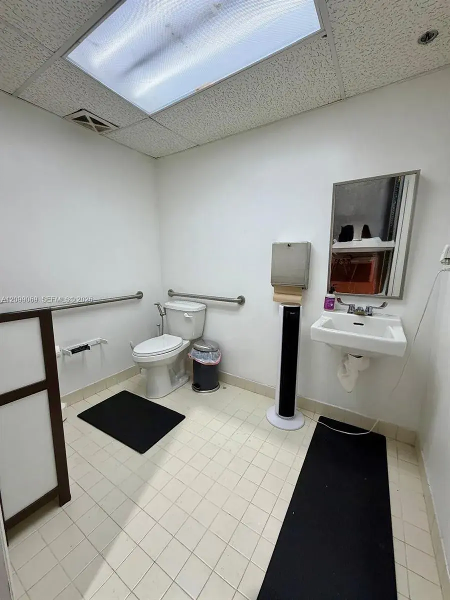 6030 NW 99th Ave # 410, Doral FL 33178