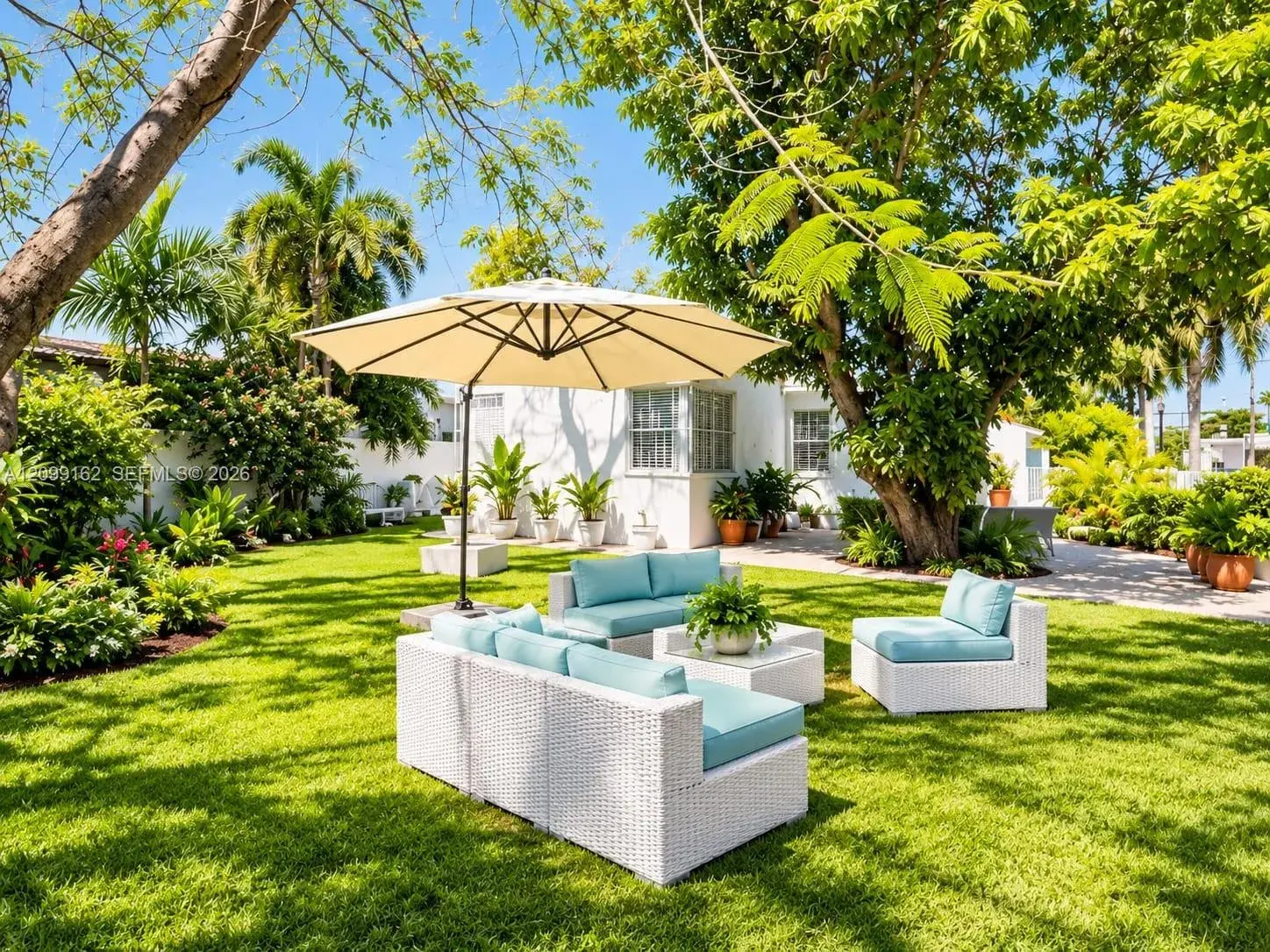 6910 Rue Notre Dame, Miami Beach FL 33141