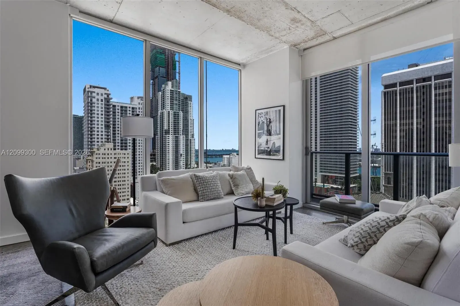 151 SE 1st St # 2102, Miami FL 33131