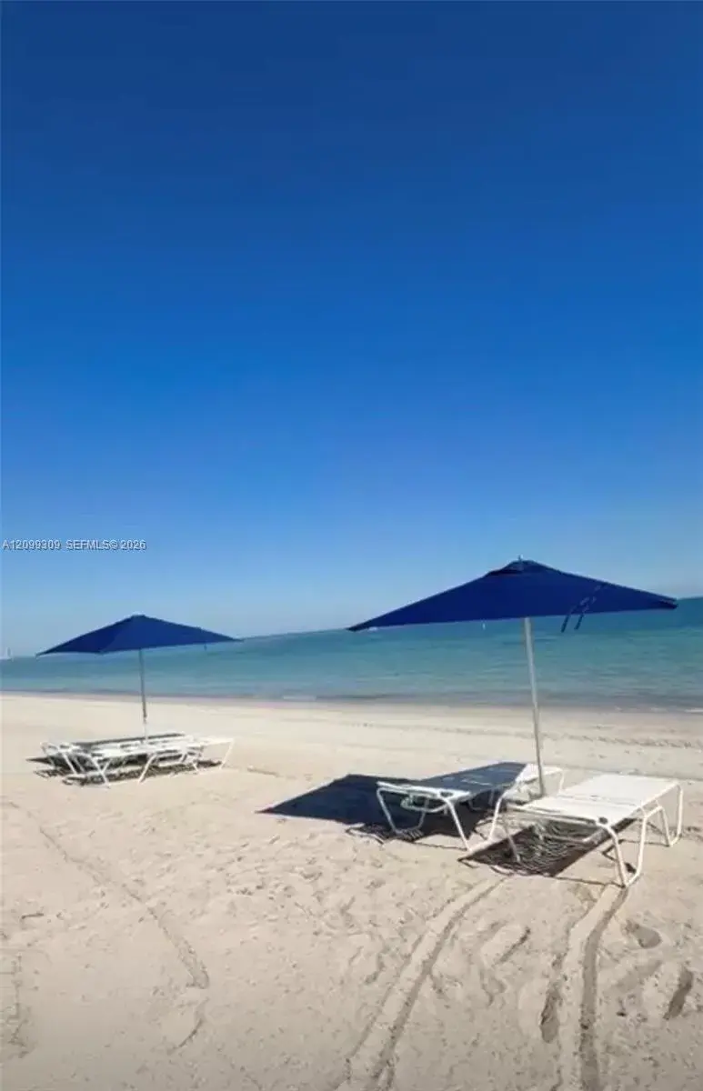 2 bedroom 2 bath Residential Lease for rent at 607 Ocean Dr # 4K, Key Biscayne FL 33149