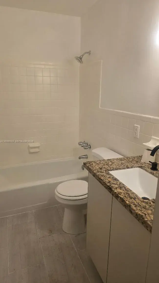 1400 N 17th Ave # 5, Hollywood FL 33020