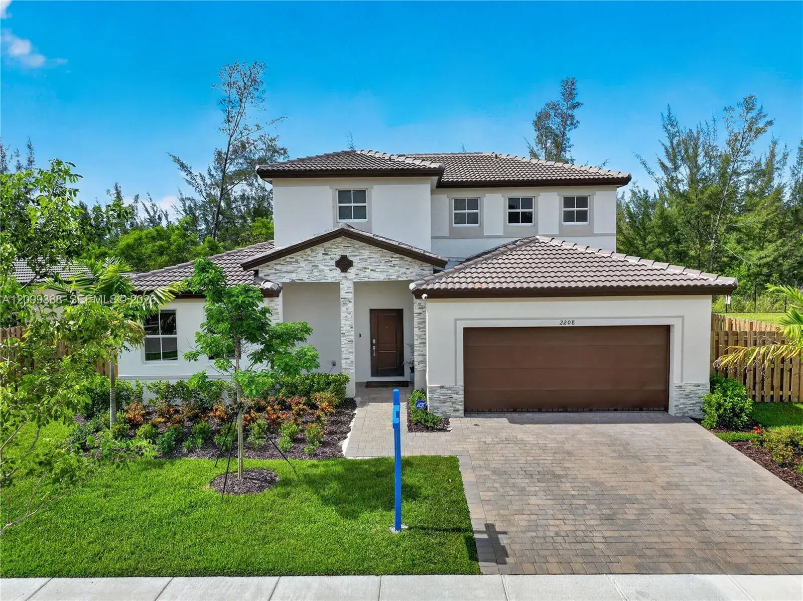 4 bedroom 3 bath Residential for sale at 2208 SE 30th St, Homestead FL 33035