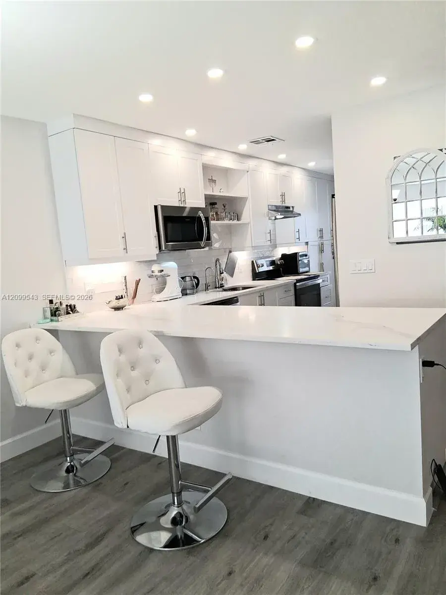 2 bedroom 2 bath Residential for sale at 1150 Boxwood Dr # 101, Delray Beach FL 33445