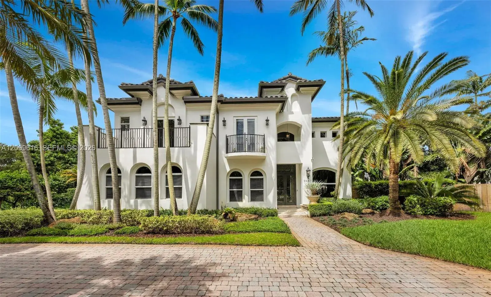 5 bedroom 5 bath Residential for sale at 9461 SW 103rd St, Miami FL 33176