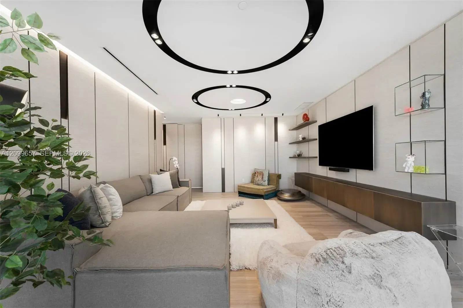 4701 N Meridian Ave # 512, Miami Beach FL 33140