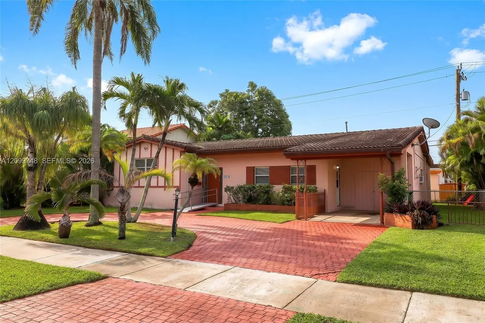 8410 SW 16th St, Miami FL 33155