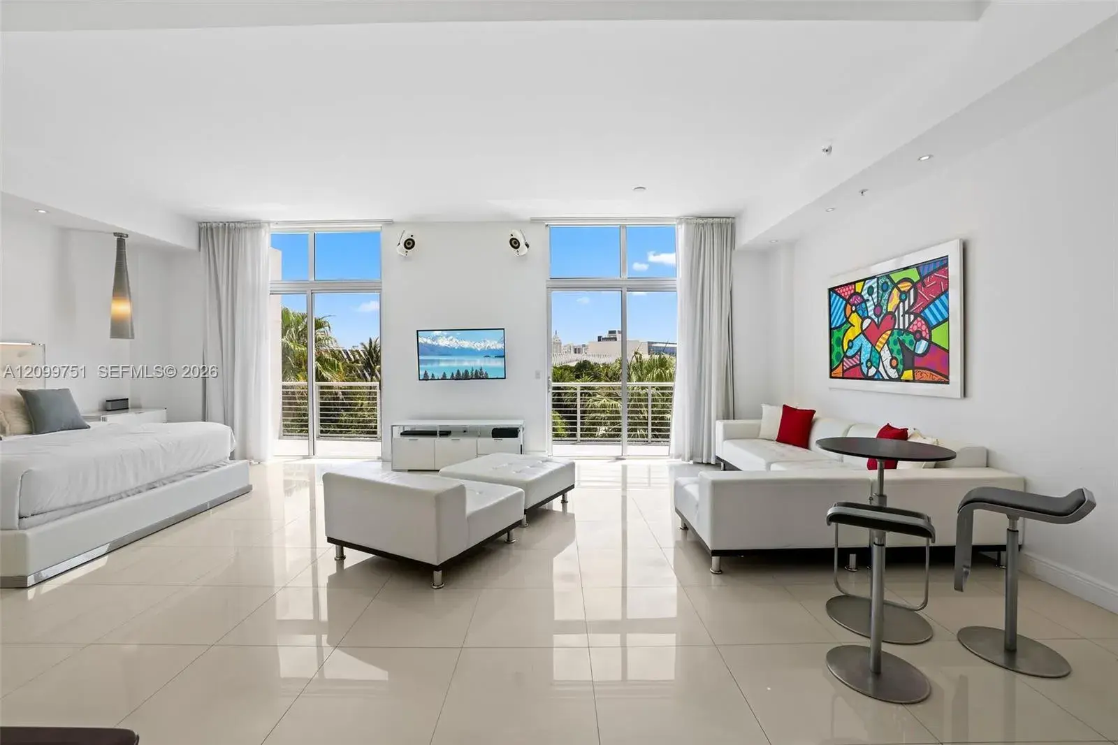 1 bedroom 1 bath Residential for sale at 2001 Meridian Ave # 506, Miami Beach FL 33139
