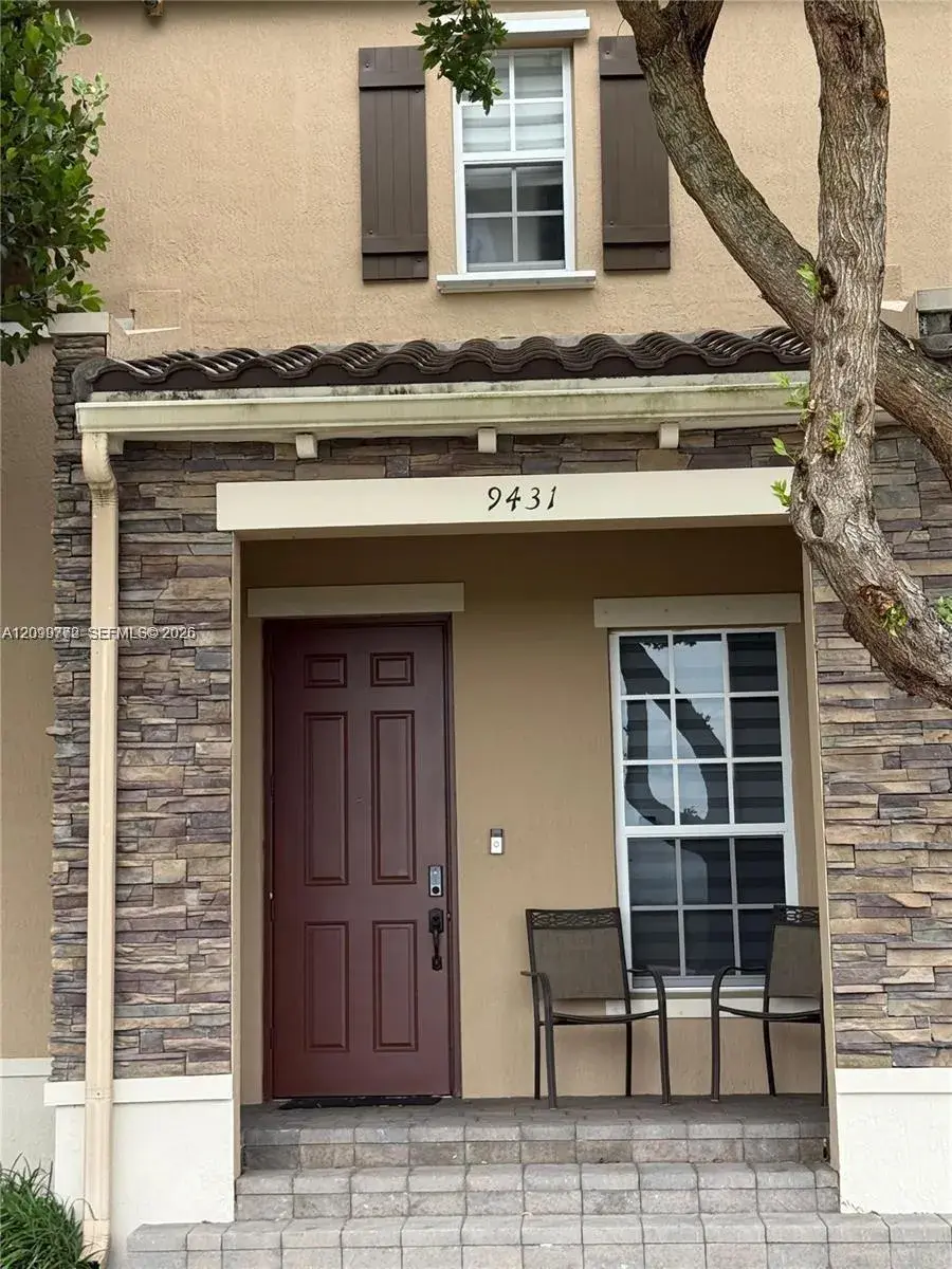 4 bedroom 3 bath Residential for sale at 9431 SW 172nd Ave, Miami FL 33196