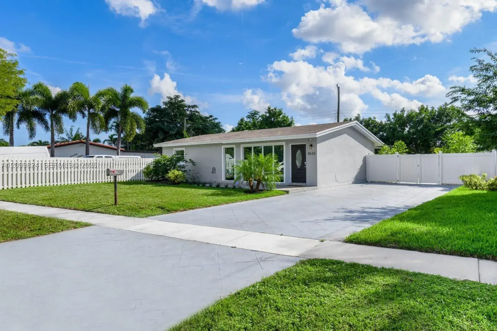 3 bedroom 2 bath Residential for sale at 3632 SW 17th St, Fort Lauderdale FL 33312