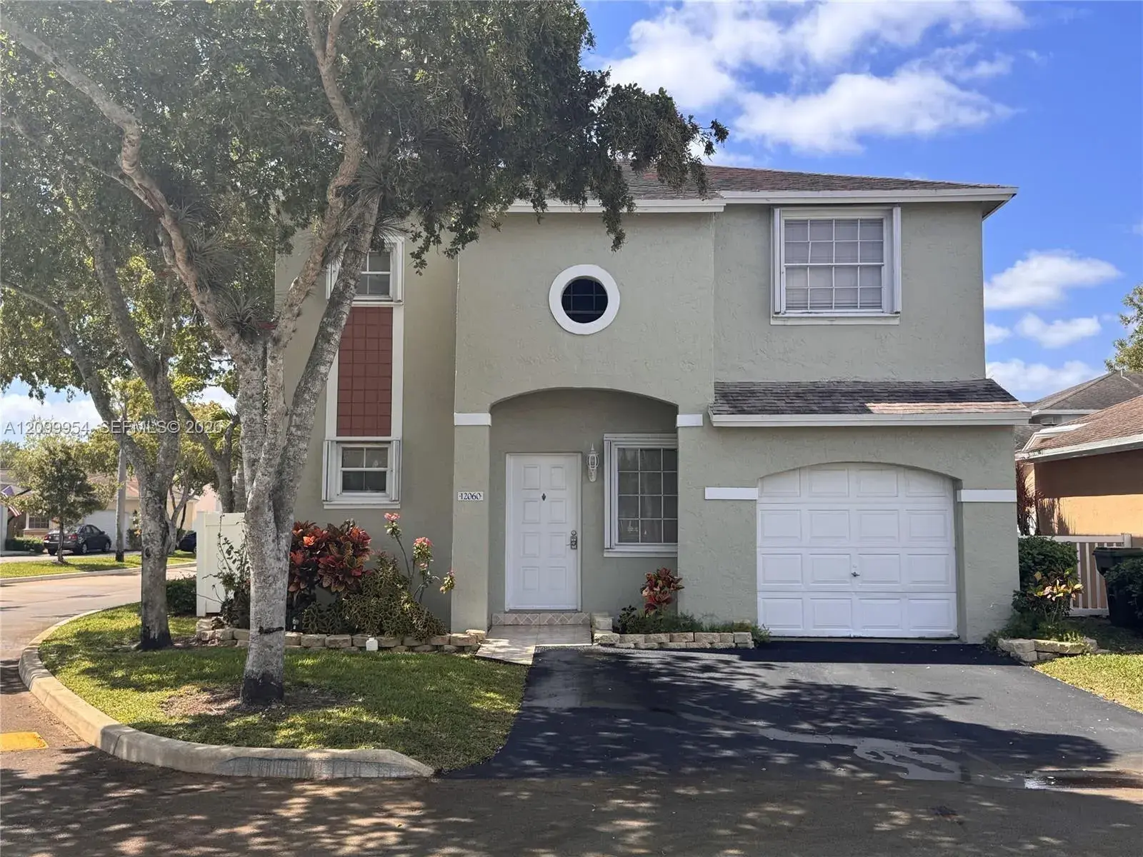 3 bedroom 2 bath Residential for sale at 12060 NW 13th St, Pembroke Pines FL 33026