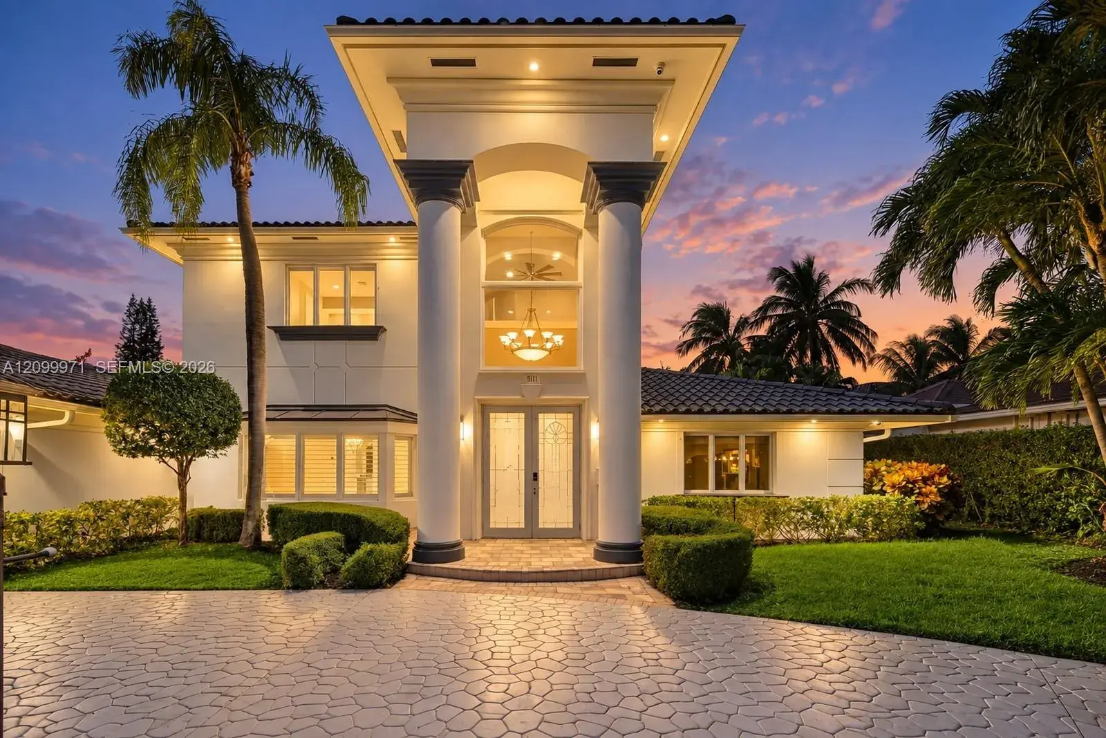 5 bedroom 4 bath Residential for sale at 5111 NE 30th Ave, Lighthouse Point FL 33064