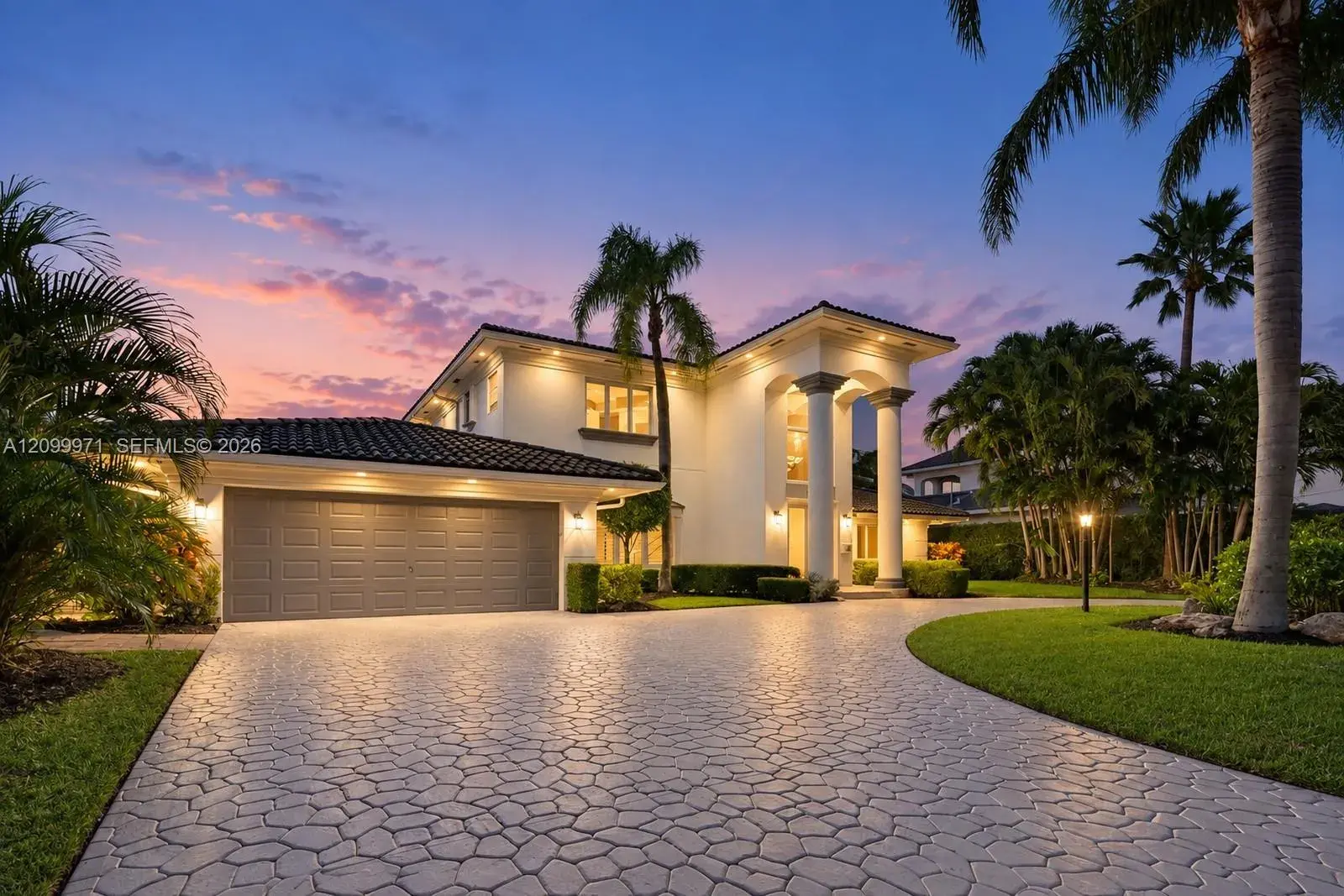 5111 NE 30th Ave, Lighthouse Point FL 33064