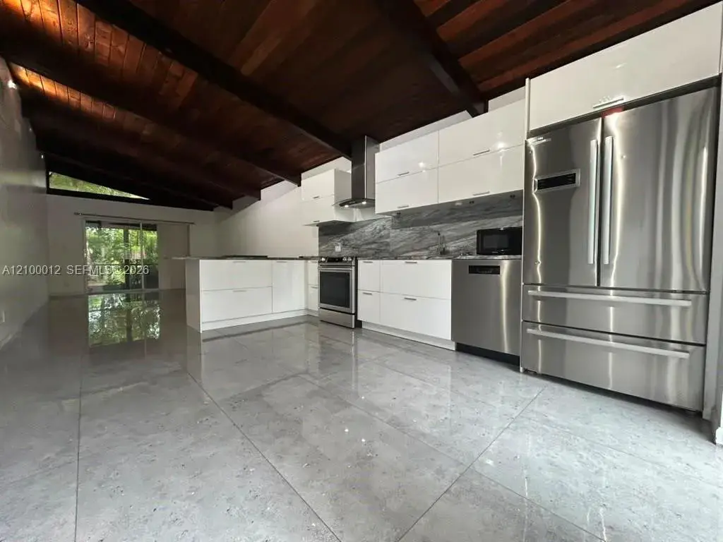 2 bedroom 2 bath Residential for sale at 112 Fox Rd # 50, Hollywood FL 33024