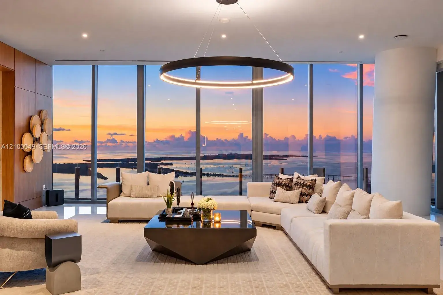 300 Biscayne Boulevard Way, Miami FL 33131