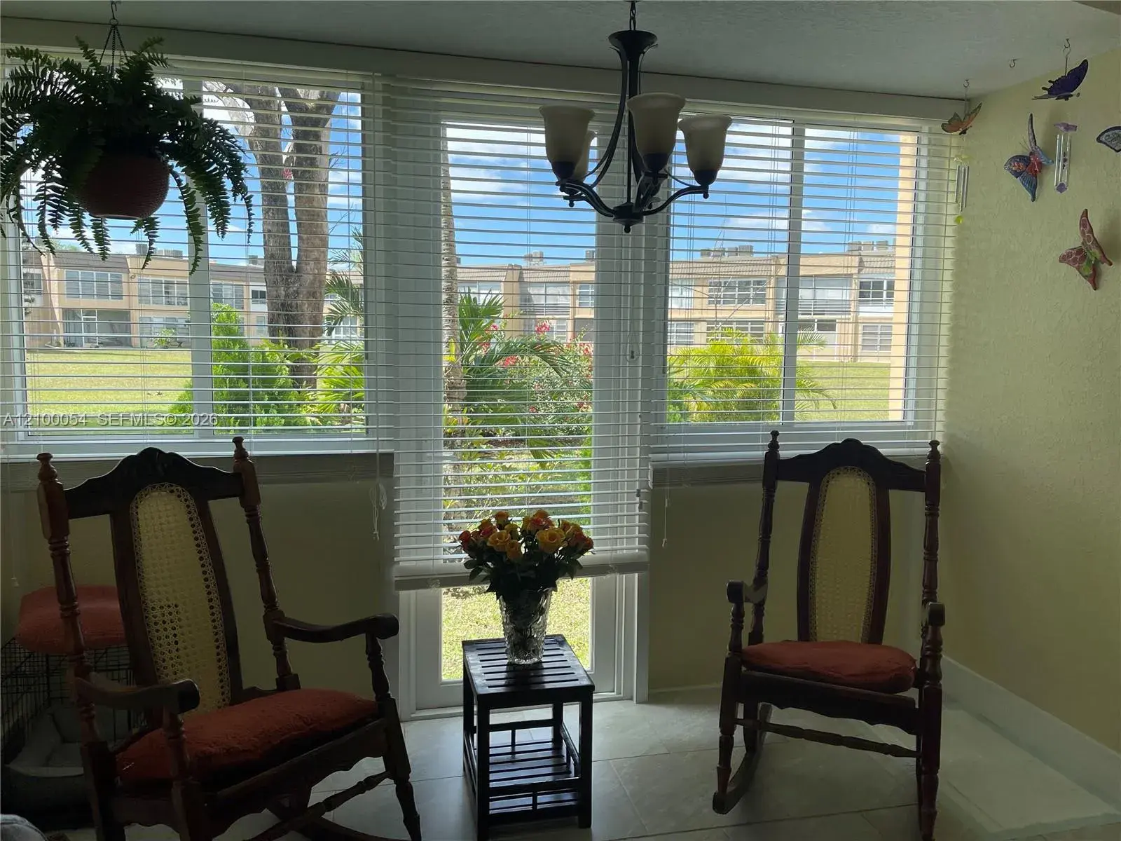 1 bedroom 1 bath Residential for sale at 9041 Sunrise Lakes Blvd # 108, Sunrise FL 33322