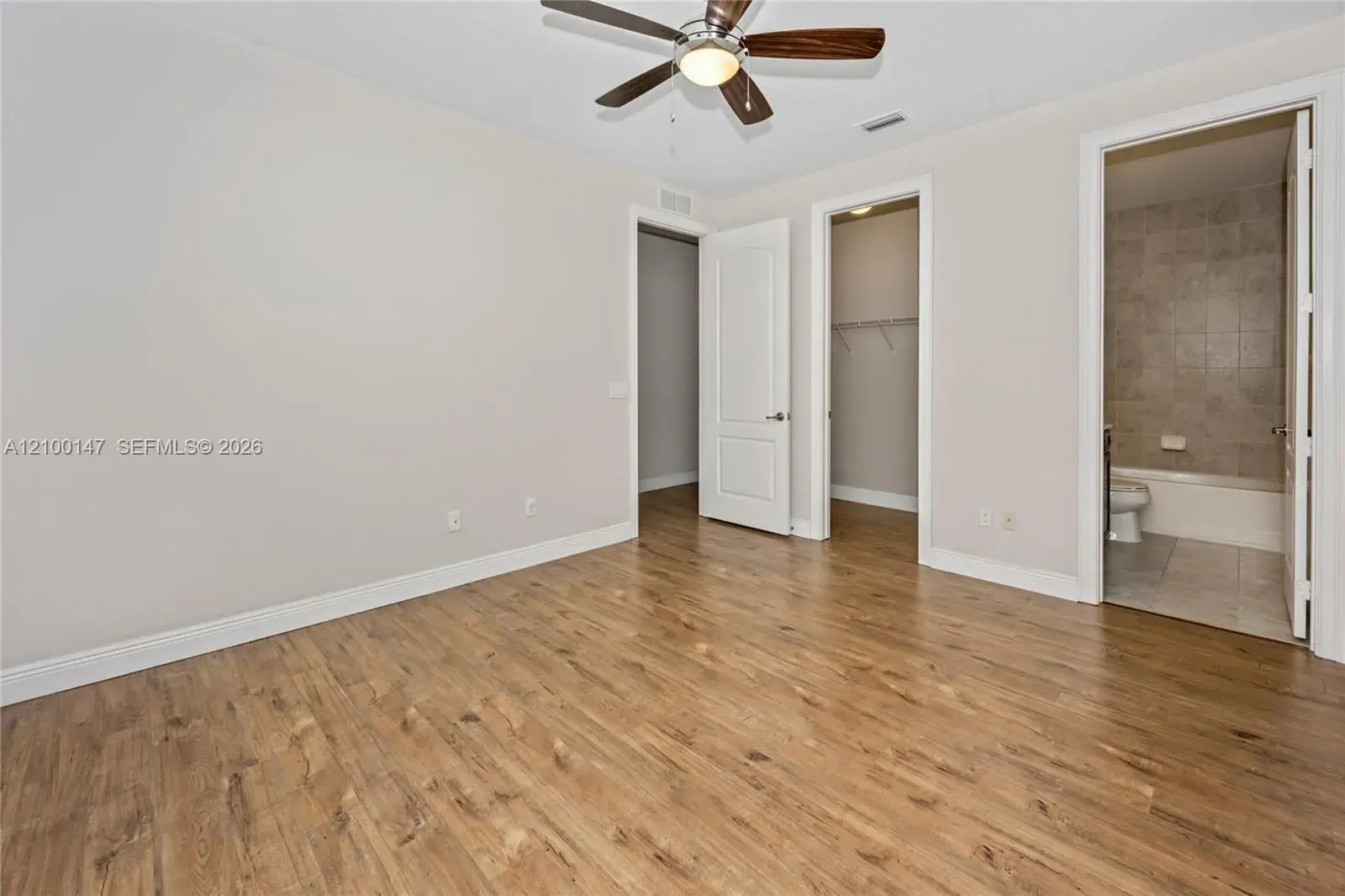 2010 NW 98th Way, Pembroke Pines FL 33024