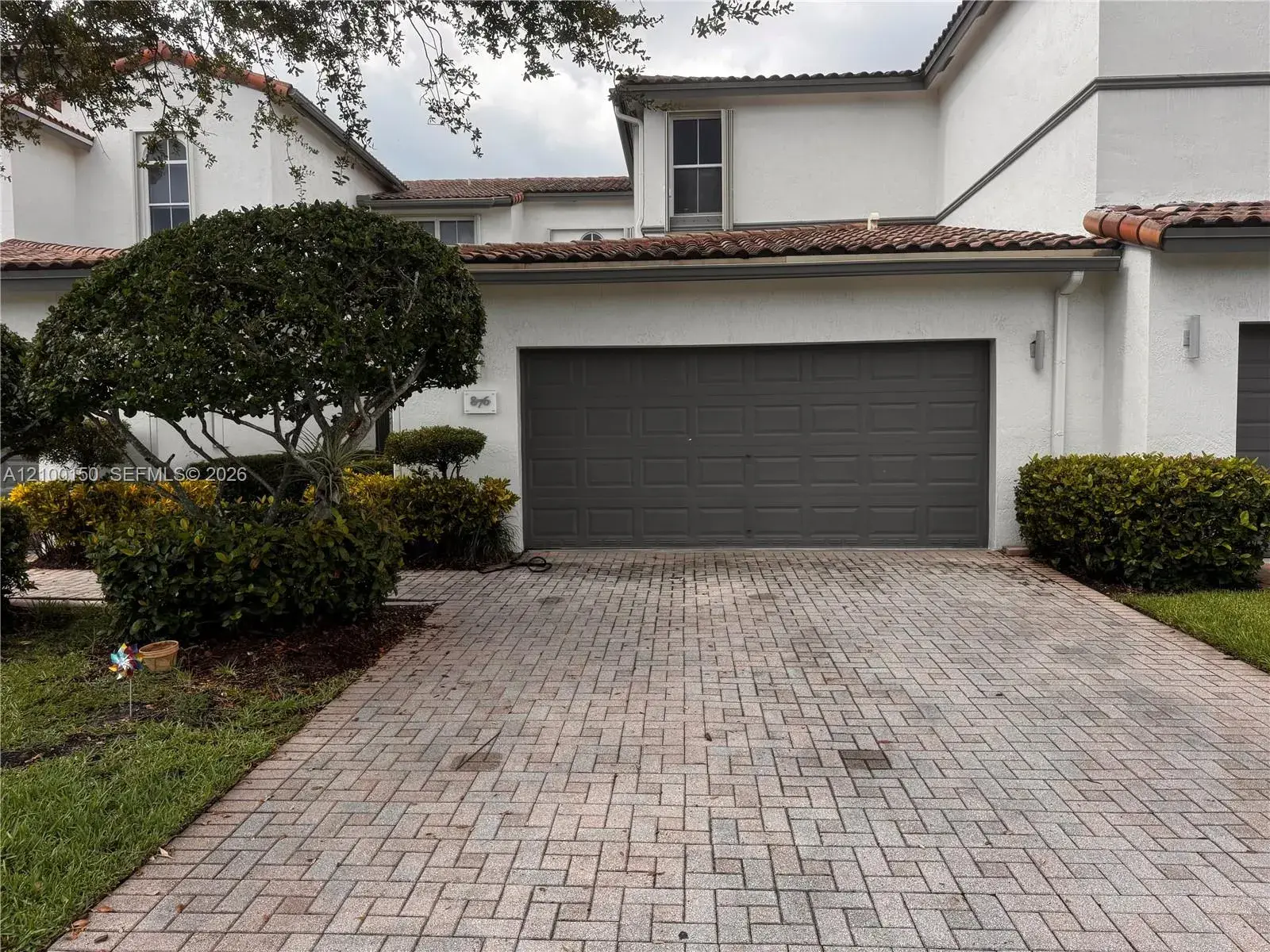 3 bedroom 3 bath Residential Lease for rent at 876 W Spinnaker Dr W # 876, Hollywood FL 33019