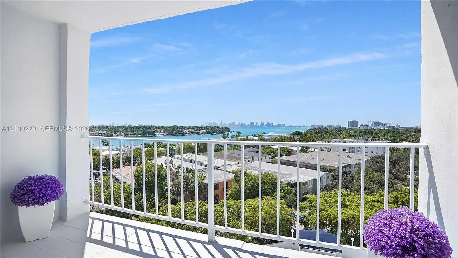 1 bedroom 1 bath Residential for sale at 6900 Bay Dr # 8K, Miami Beach FL 33141