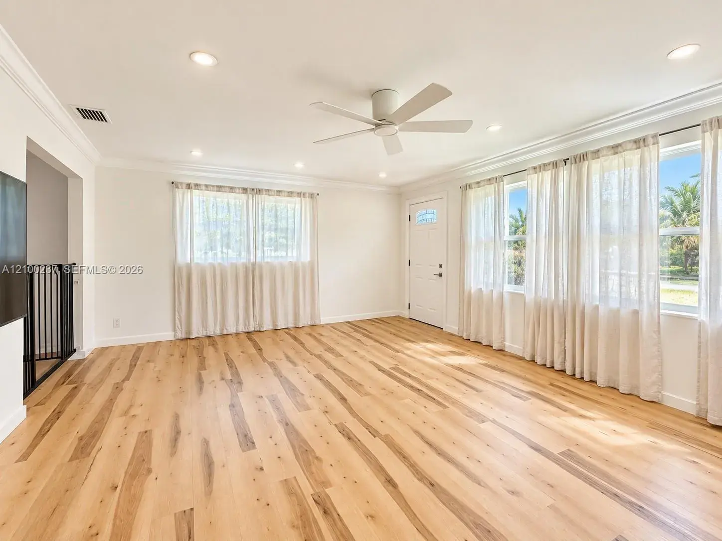 304 SW 6th Ave, Boynton Beach FL 33435
