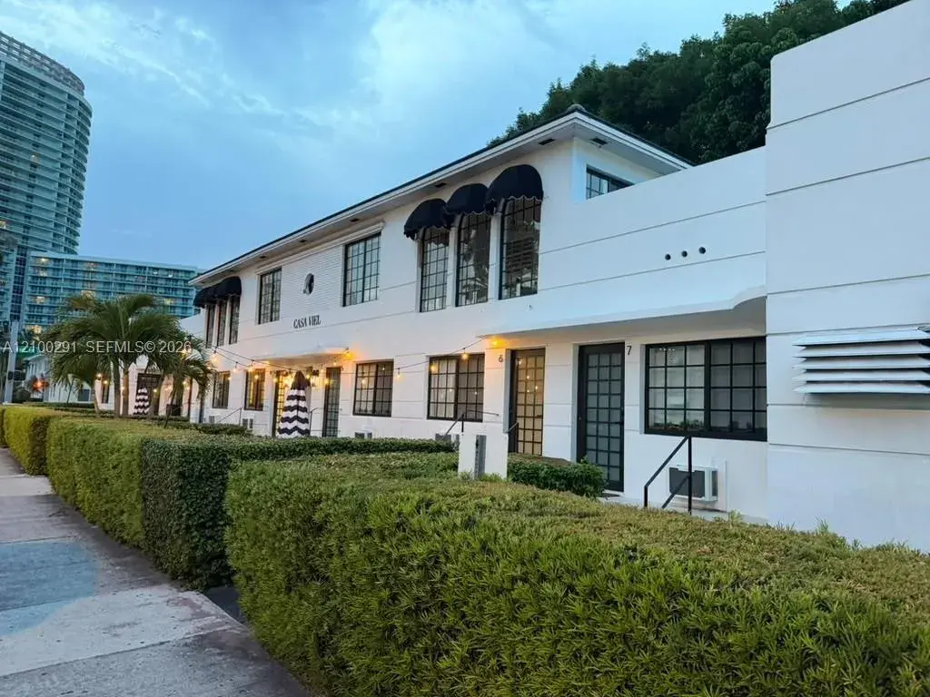 1239 15th St, Miami Beach FL 33139