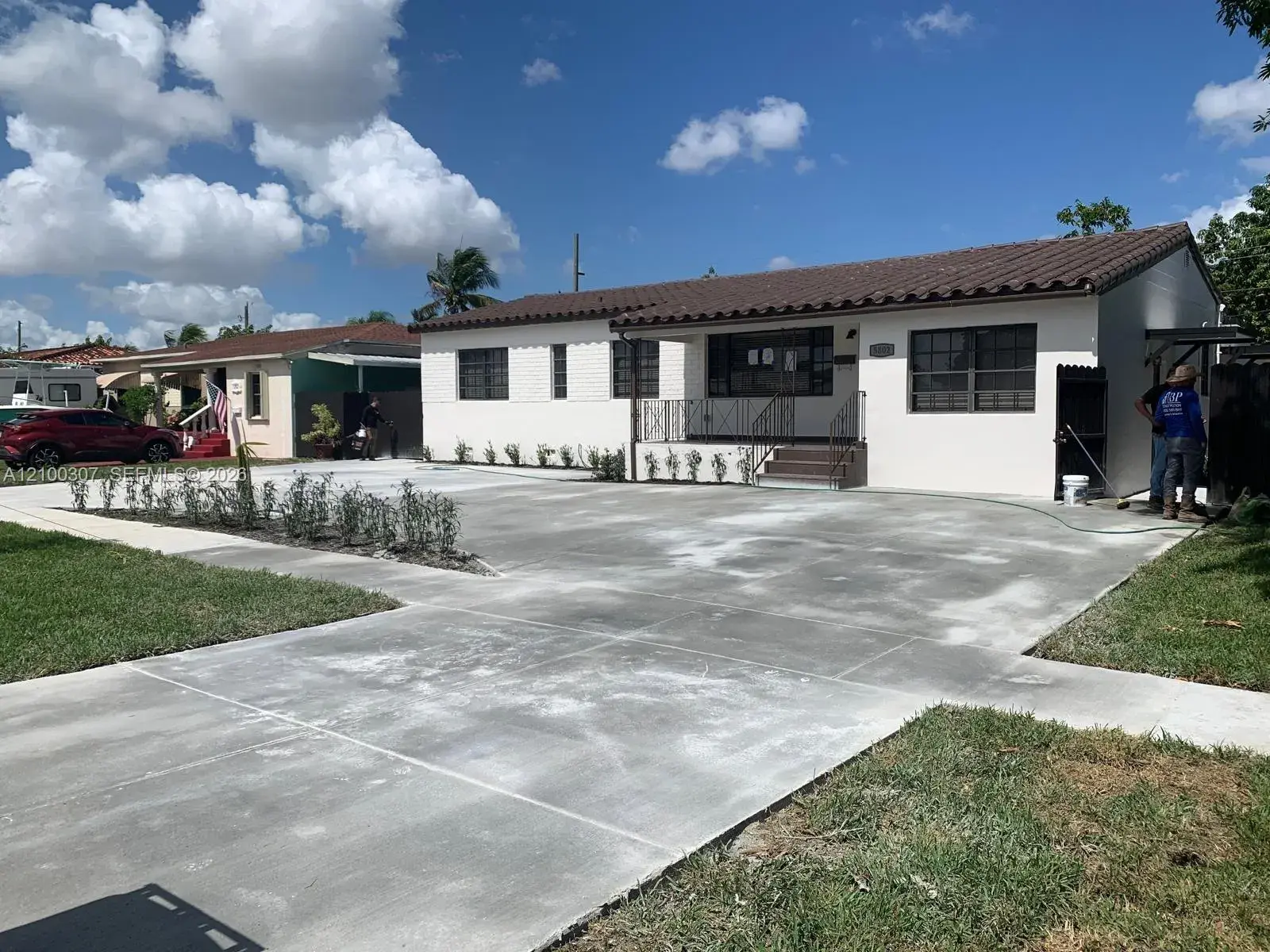 5802 W 3rd Ave, Hialeah FL 33012