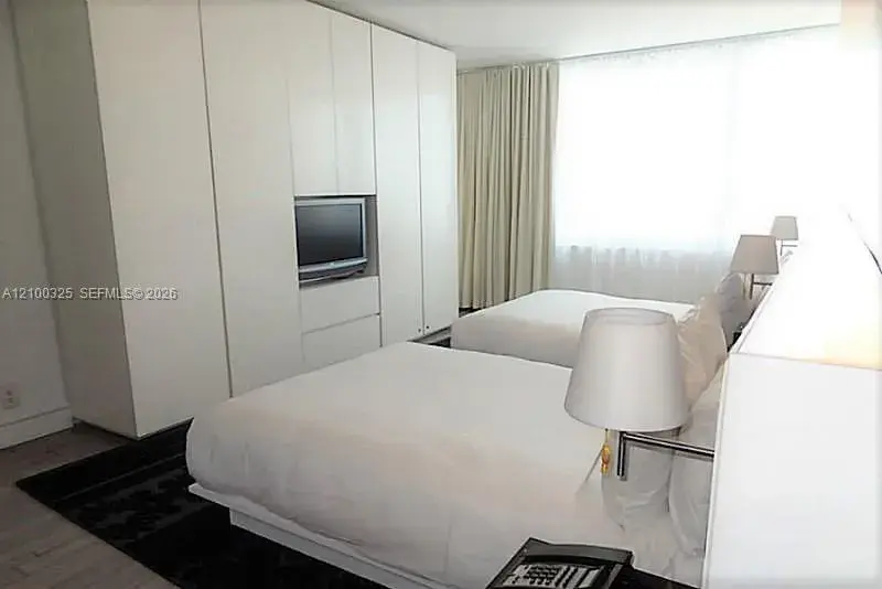 1100 West Ave # 517, Miami Beach FL 33139
