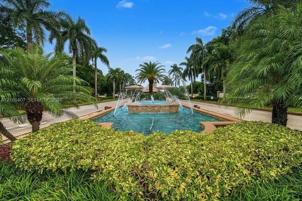 2 bedroom 2 bath Residential for sale at 2304 Lucaya Ln # N4, Coconut Creek FL 33066