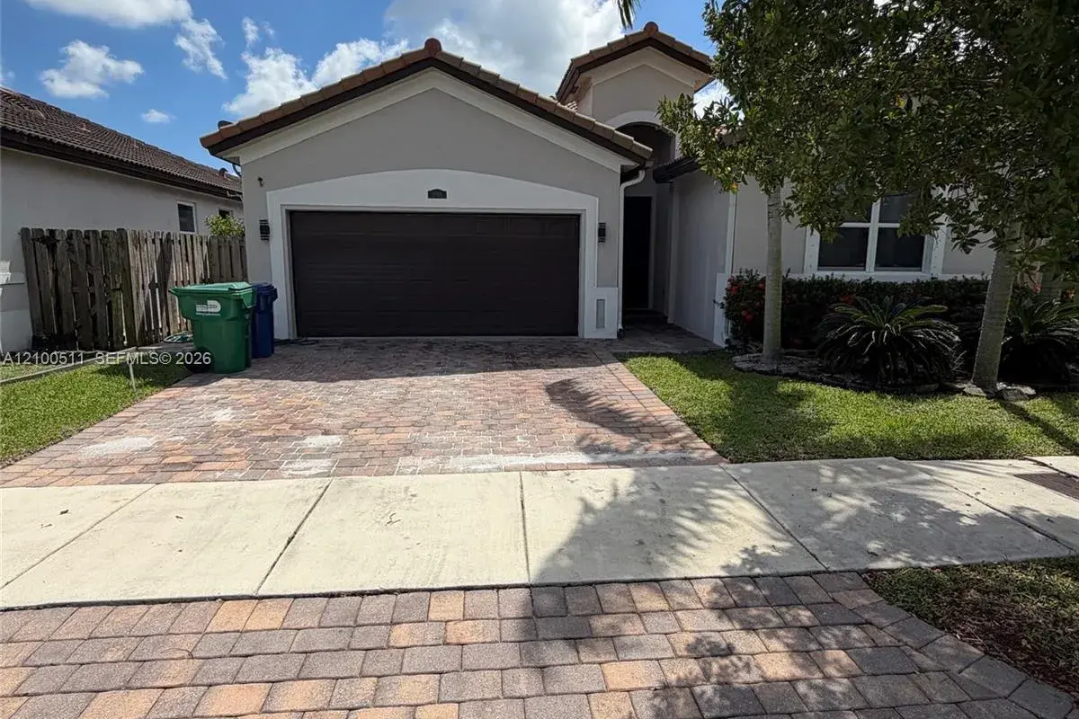 11868 SW 253rd St, Homestead FL 33032