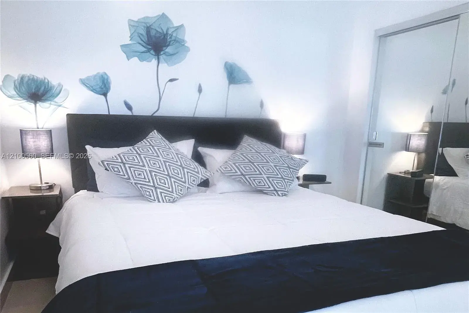 1 bath Residential for sale at 918 Ocean Dr # 201, Miami Beach FL 33139