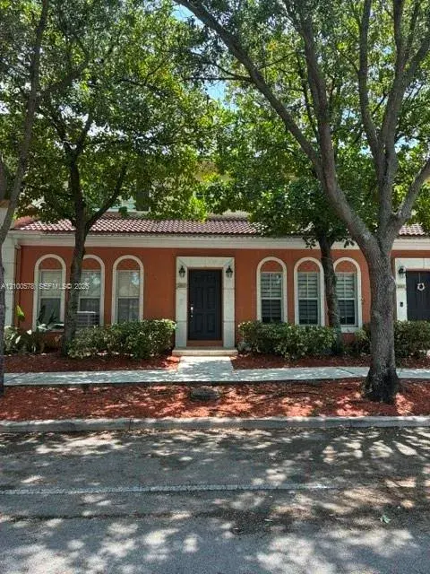 3 bedroom 2 bath Residential for sale at 2551 SW 99th Way, Miramar FL 33025