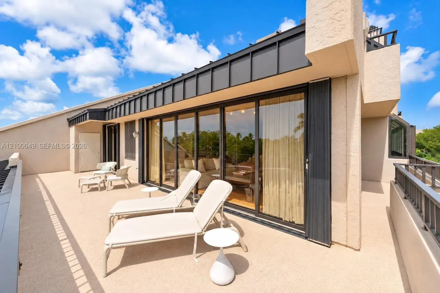 2 bedroom 2 bath Residential for sale at 151 Crandon Blvd # 310, Key Biscayne FL 33149