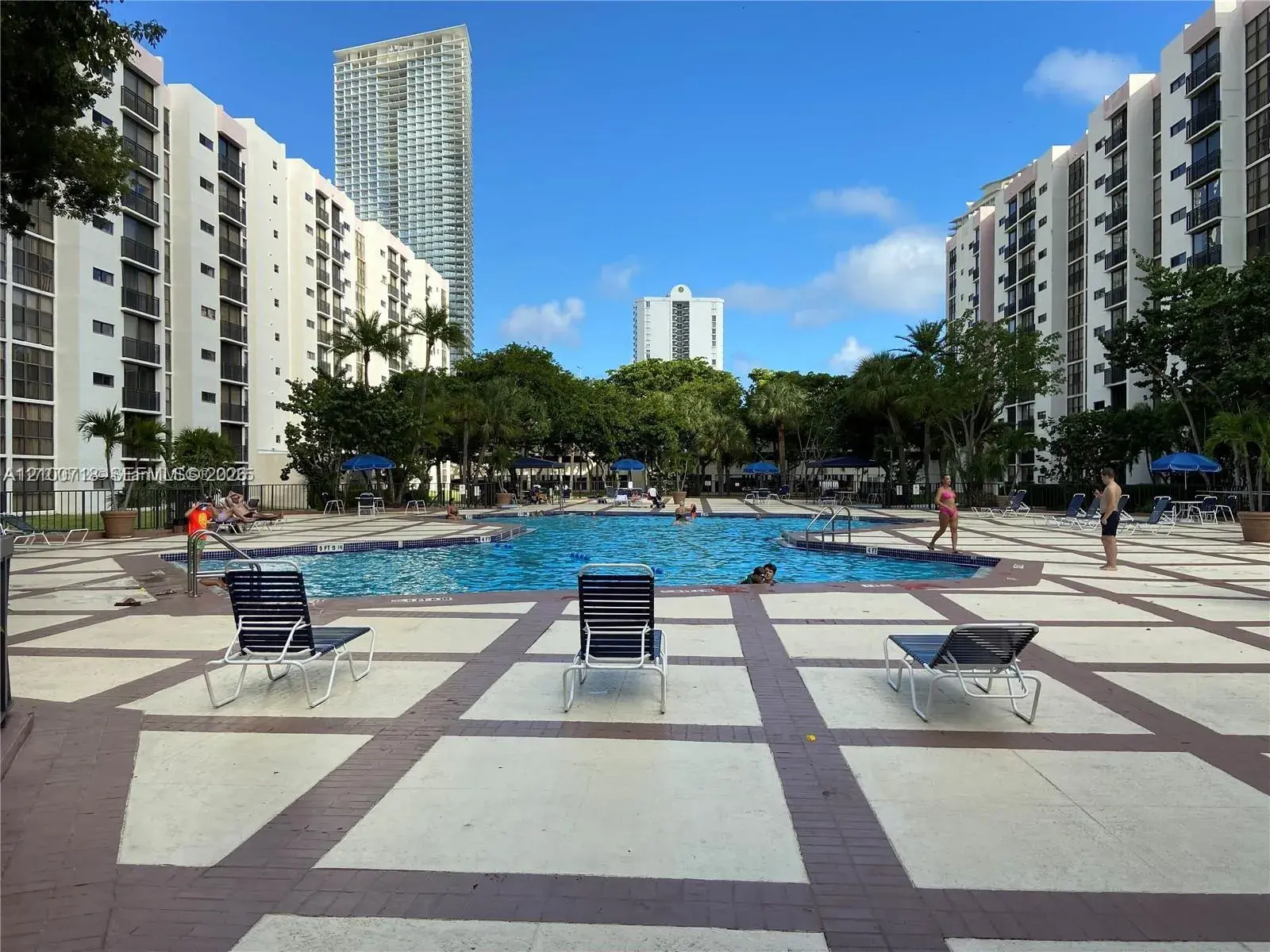 17021 N Bay Rd # 627, Sunny Isles Beach FL 33160