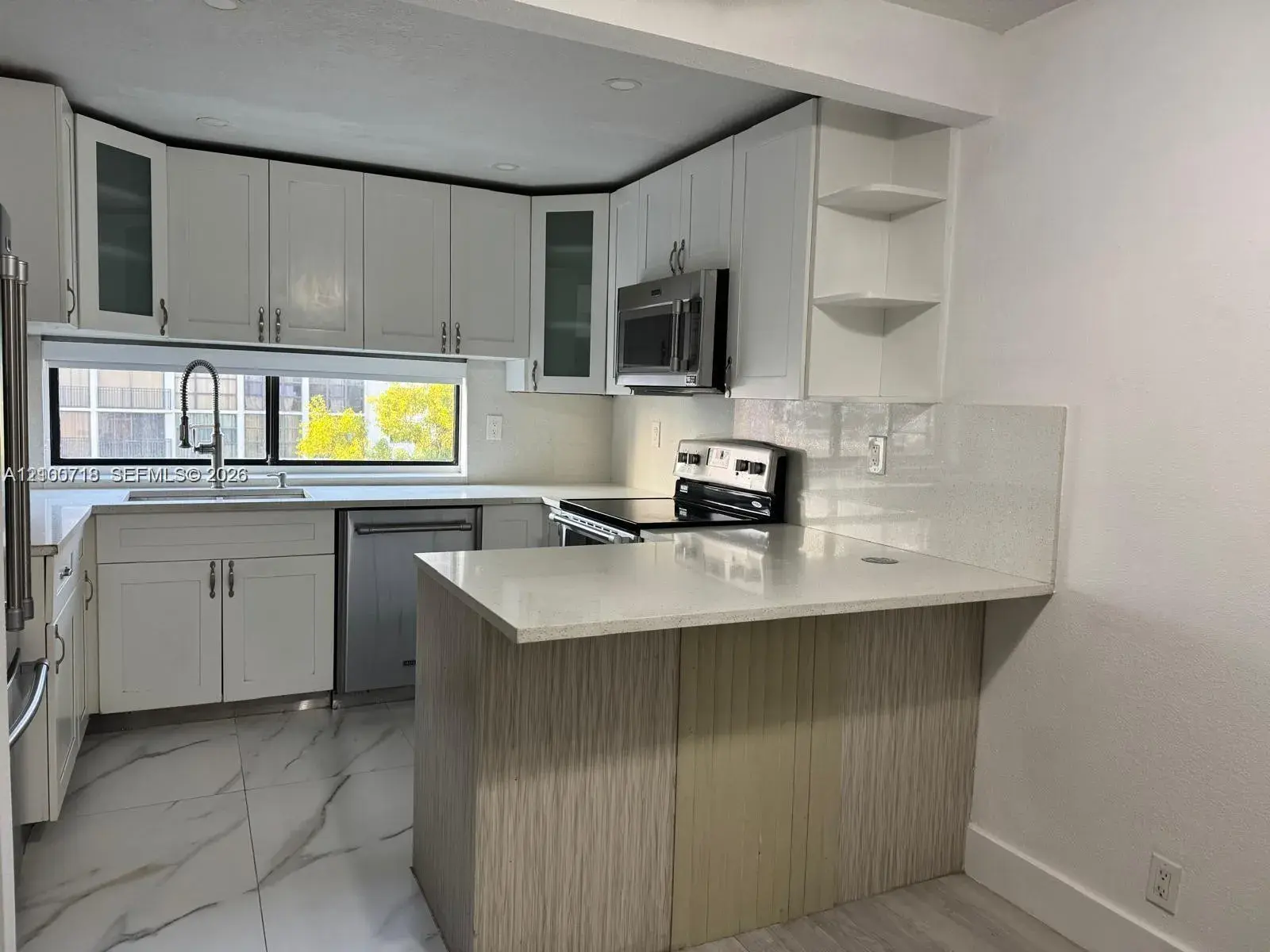 17021 N Bay Rd # 627, Sunny Isles Beach FL 33160