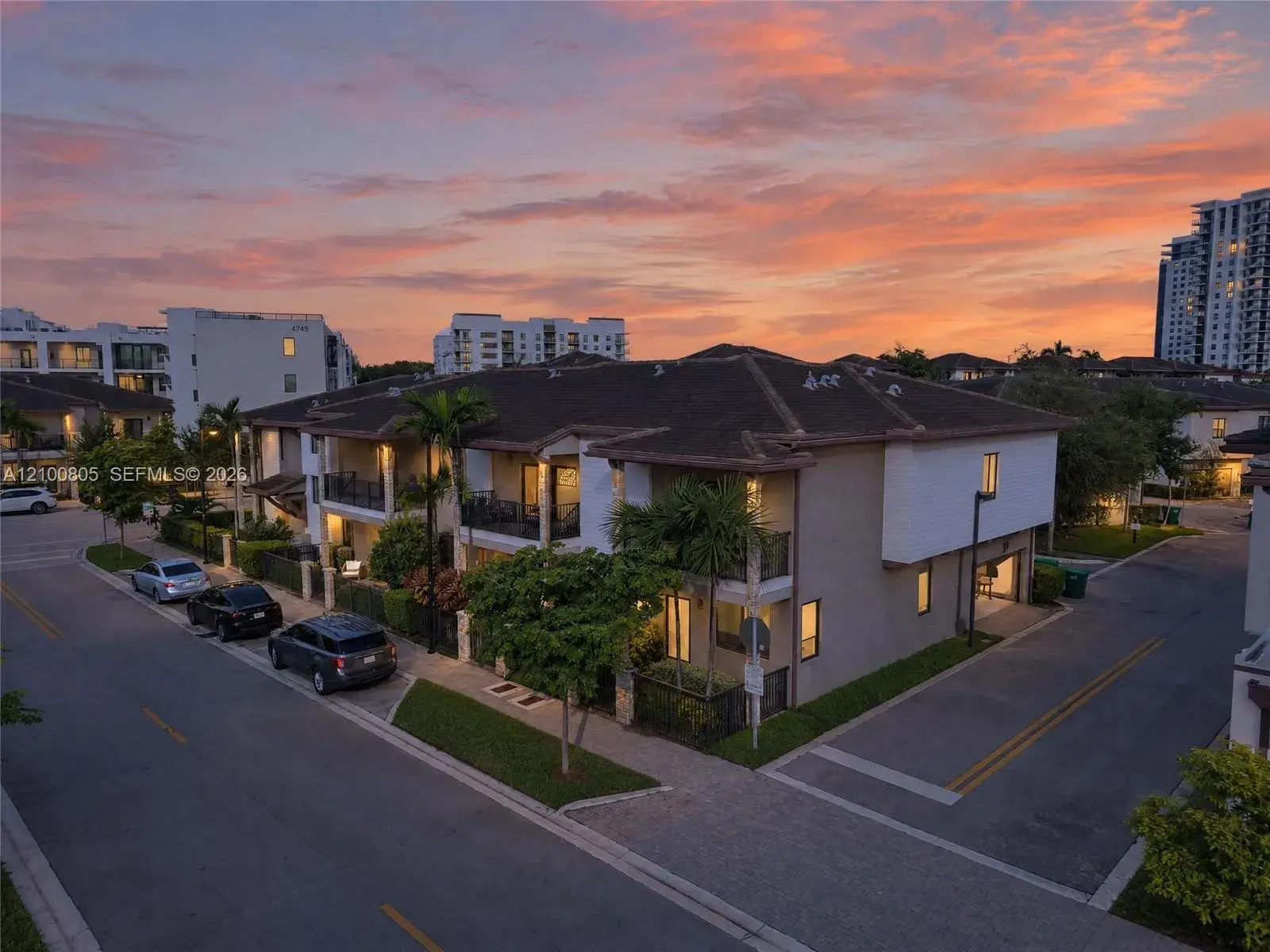 3 bedroom 2 bath Residential for sale at 8373 NW 49th St, Doral FL 33166