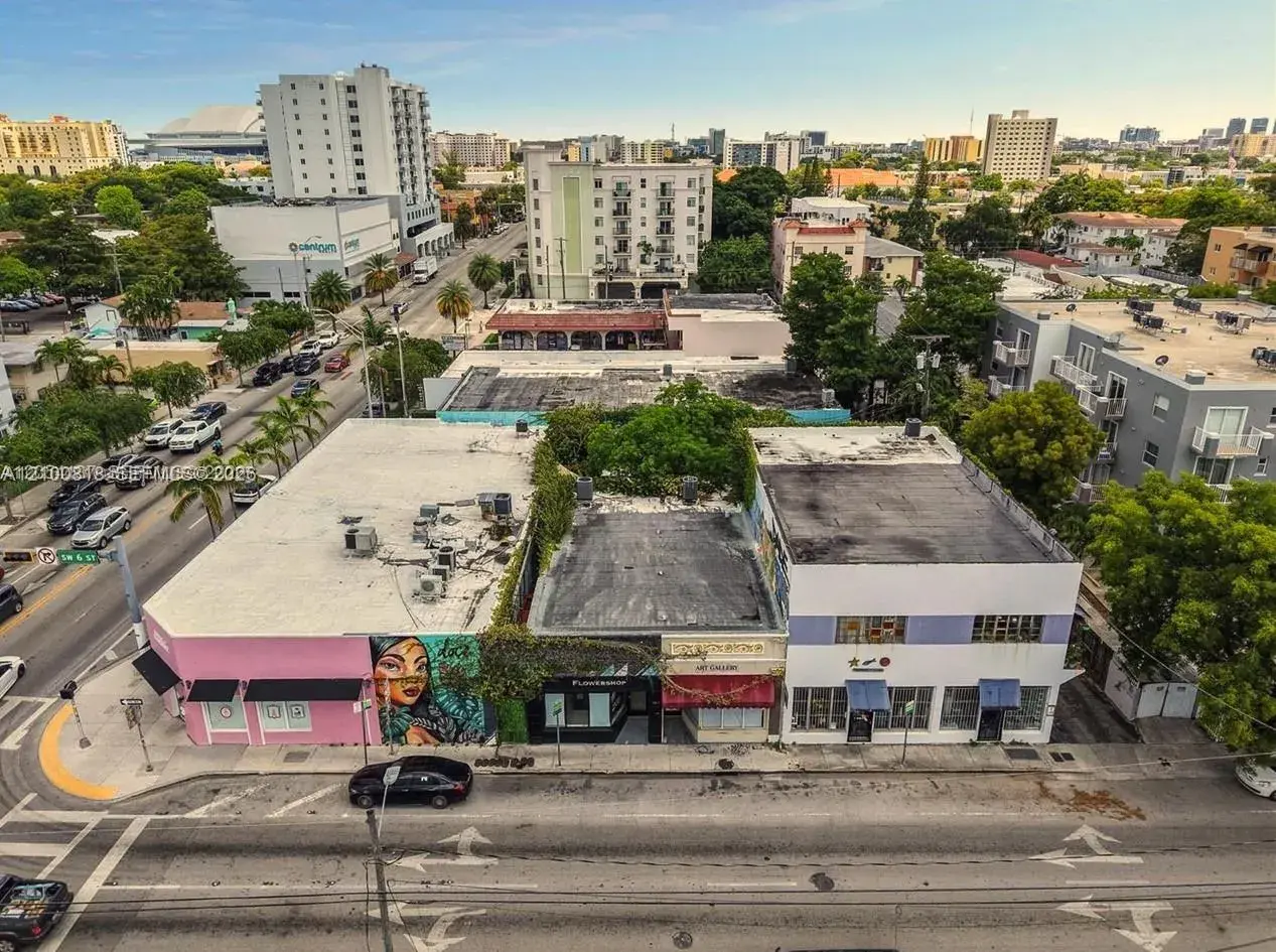 Commercial Sale for sale at 521 SW 12th Ave, Miami FL 33130
