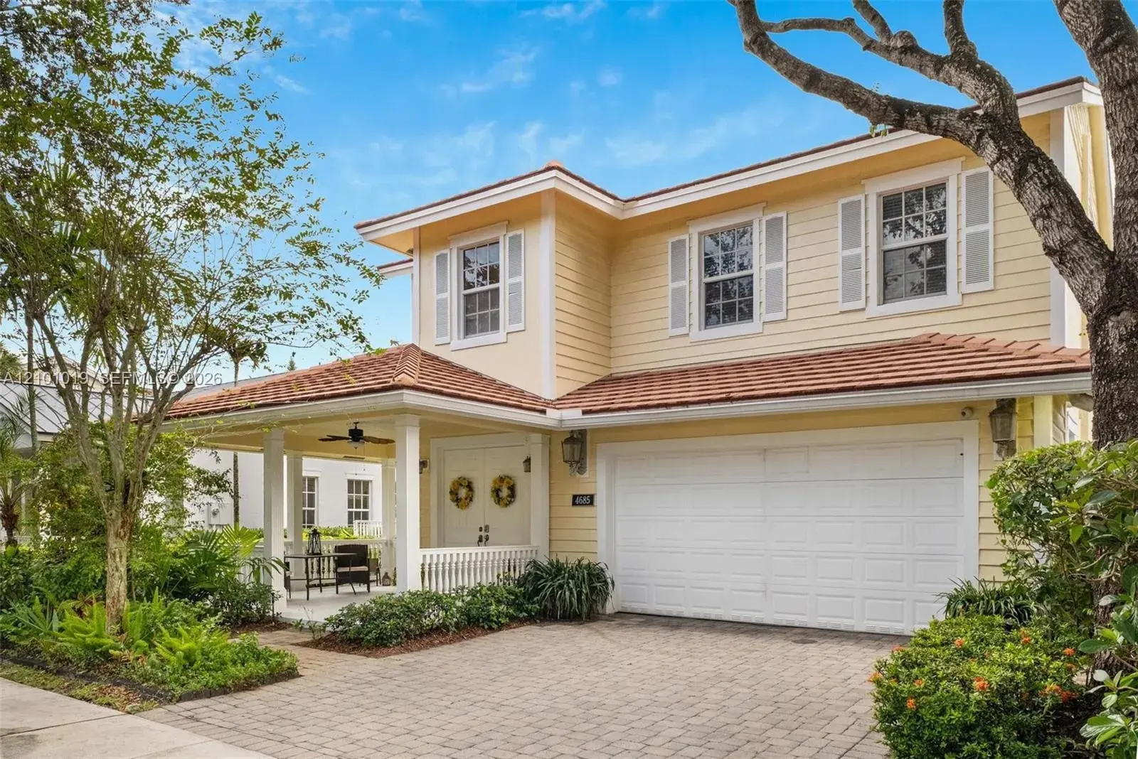 4685 Lakeside Ter, Davie FL 33314