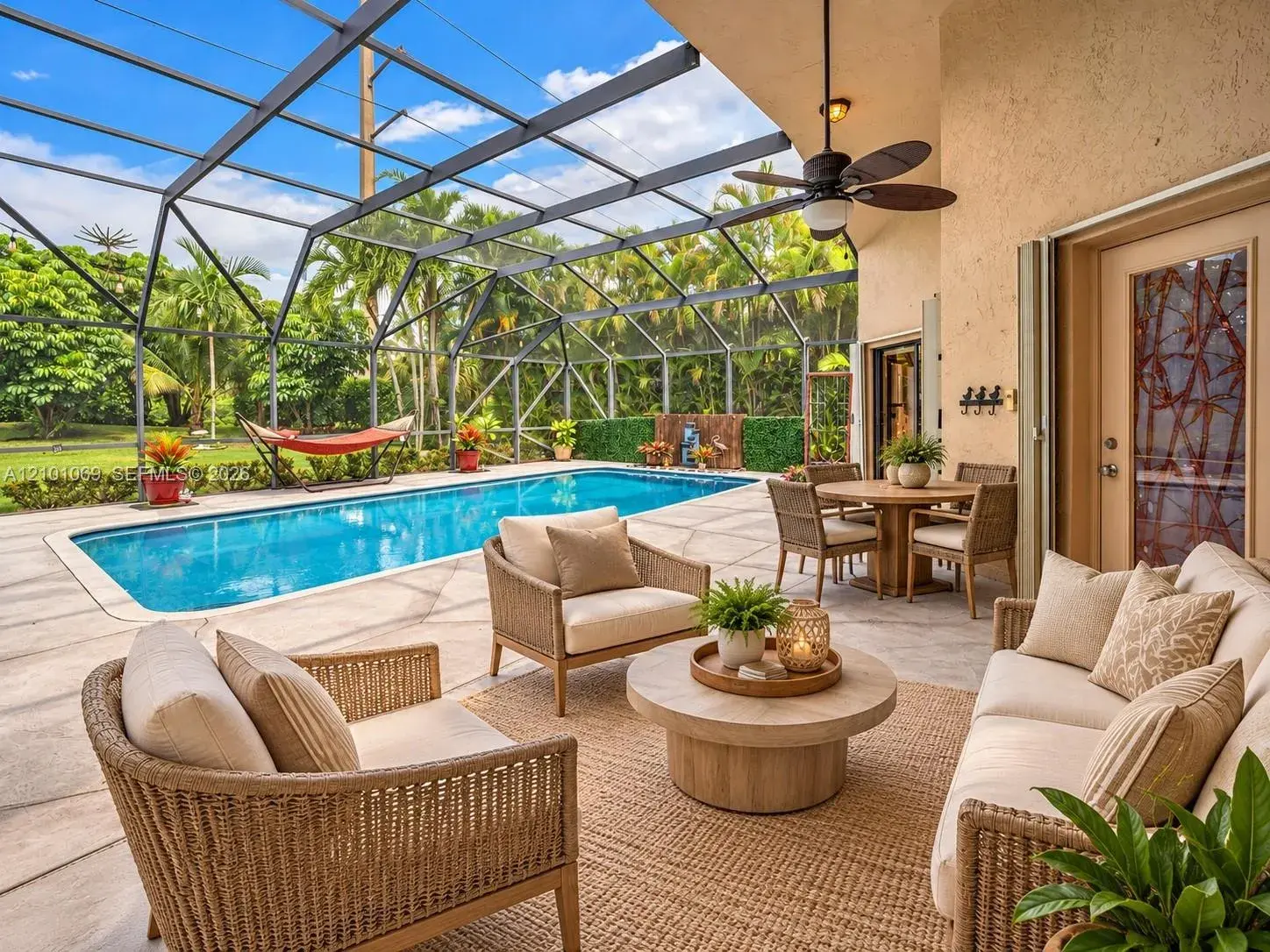 1025 Creekford Dr, Weston FL 33326
