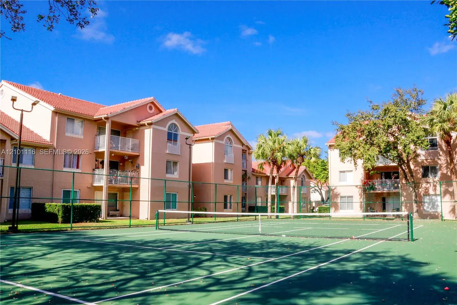 2 bedroom 2 bath Residential for sale at 15770 SW 106th Ter # 305, Miami FL 33196