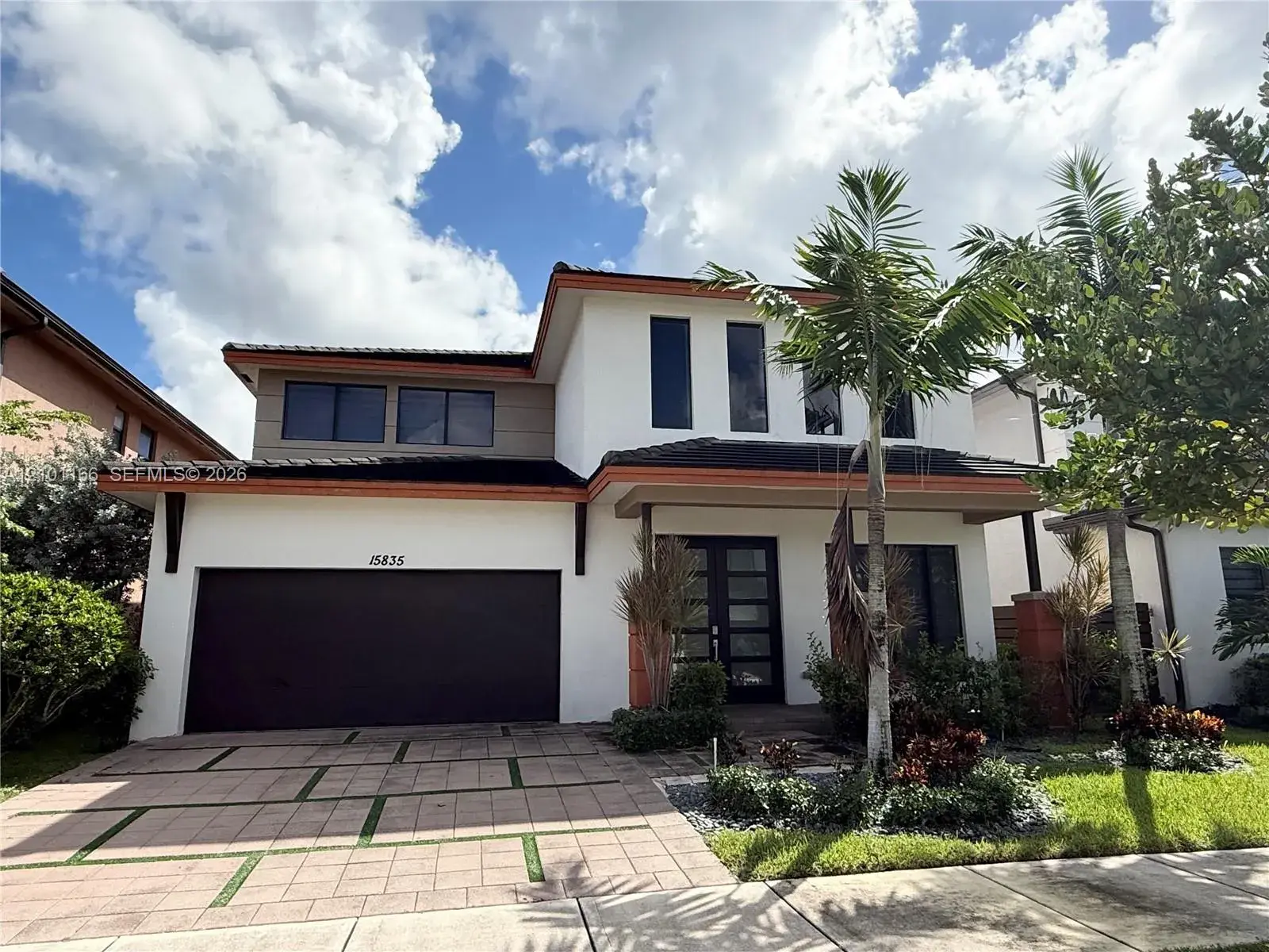 4 bedroom 3 bath Residential for sale at 15835 NW 87th Ct, Miami Lakes FL 33018