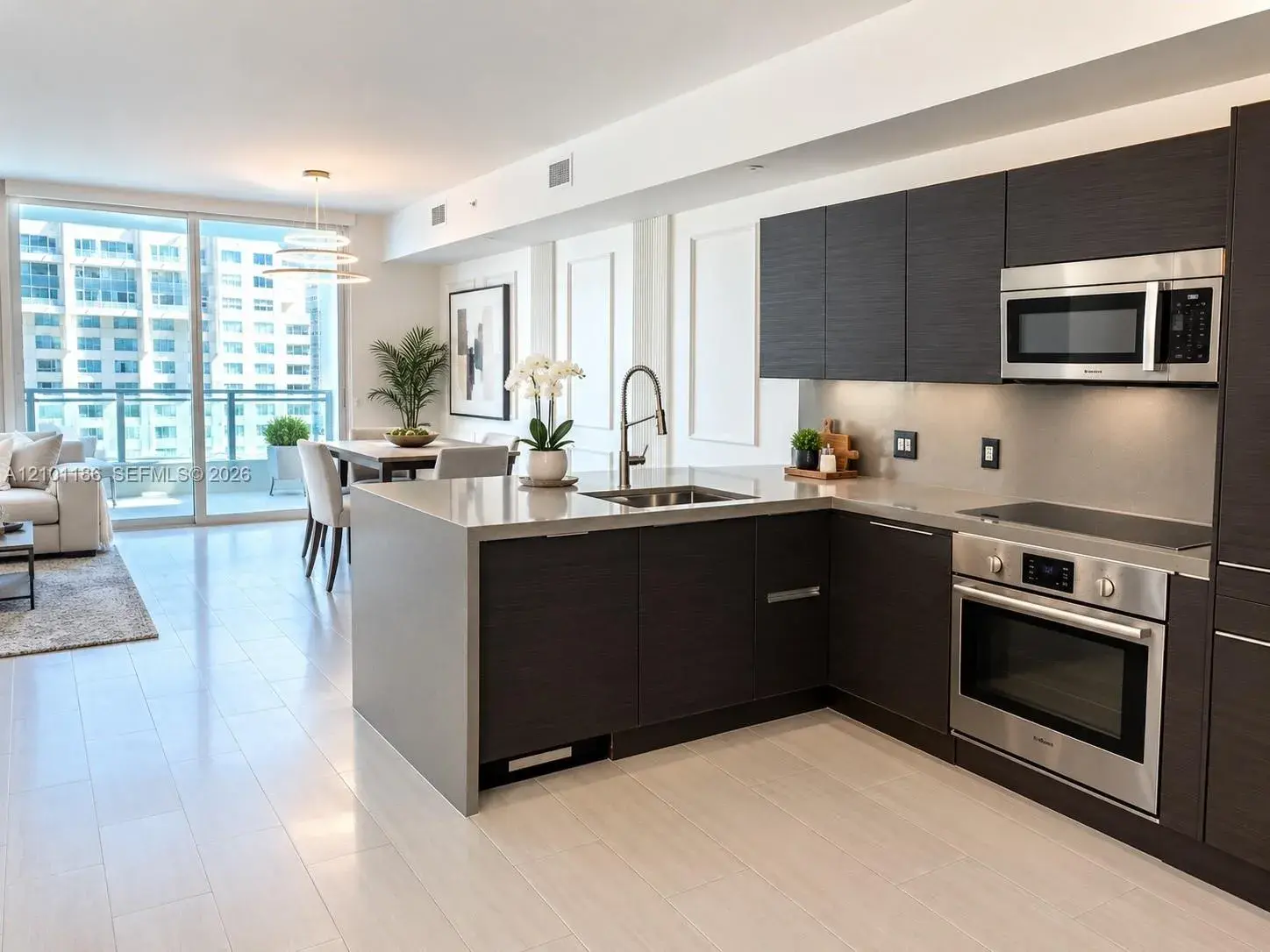 1 bedroom 1 bath Residential for sale at 1080 Brickell Ave # 1606, Miami FL 33131
