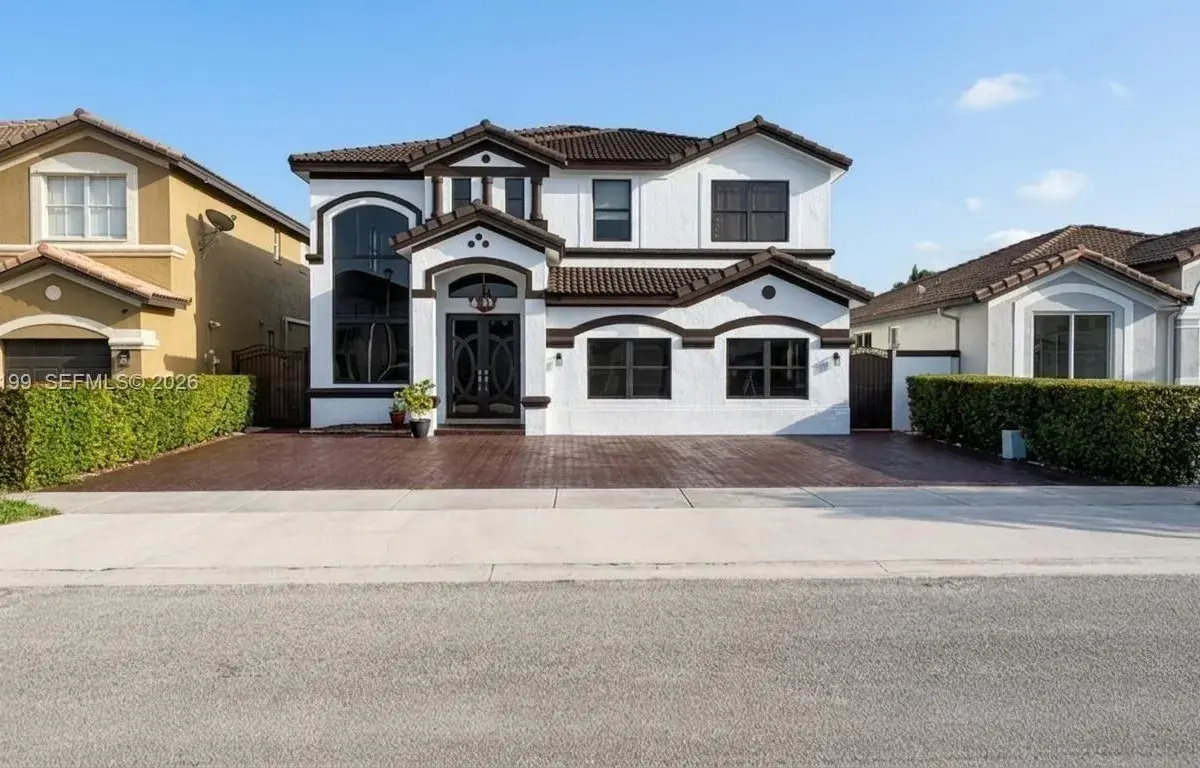 15350 SW 11 ST, Miami FL 33194