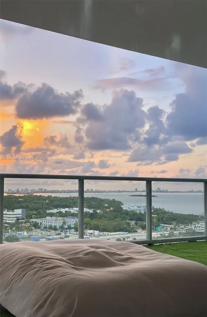 3470 E Coast Ave # H1603, Miami FL 33137