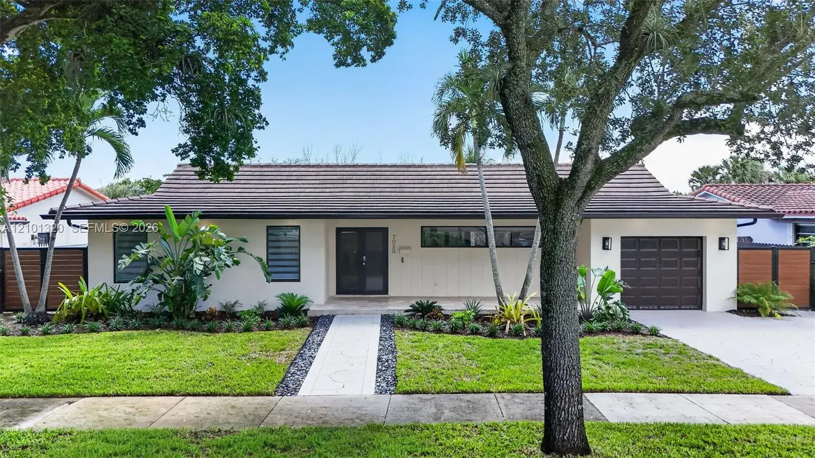 4 bedroom 2 bath Residential for sale at 7020 Bamboo St, Miami Lakes FL 33014