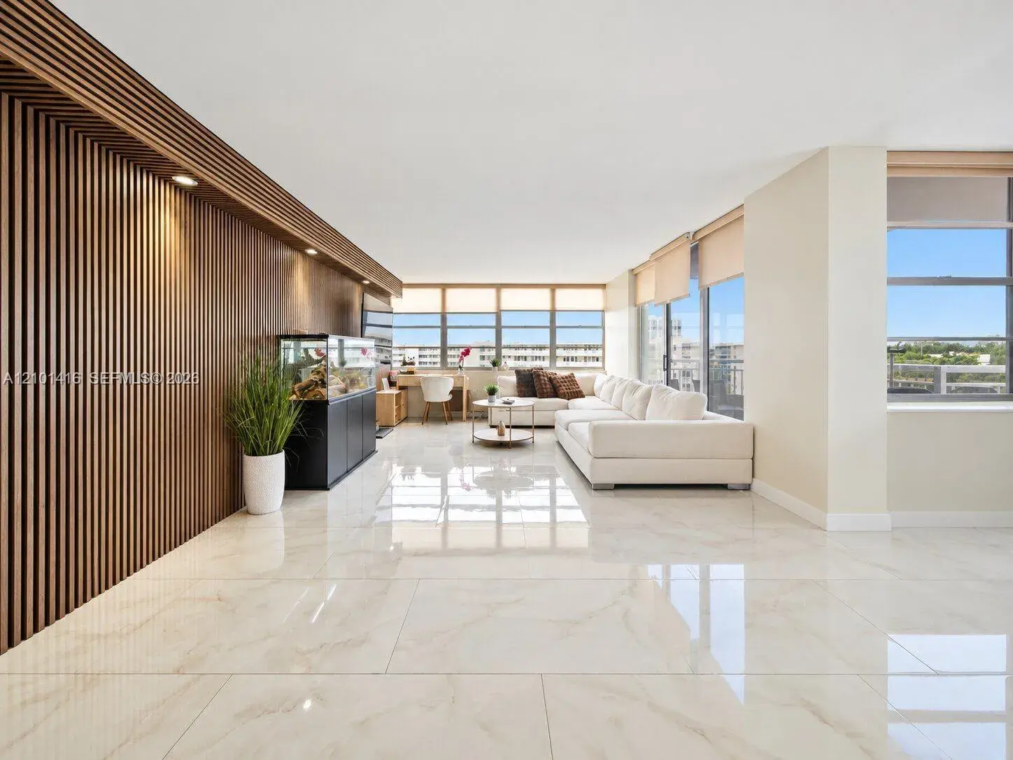 2 bedroom 2 bath Residential for sale at 18011 Biscayne Blvd # 505, Aventura FL 33160