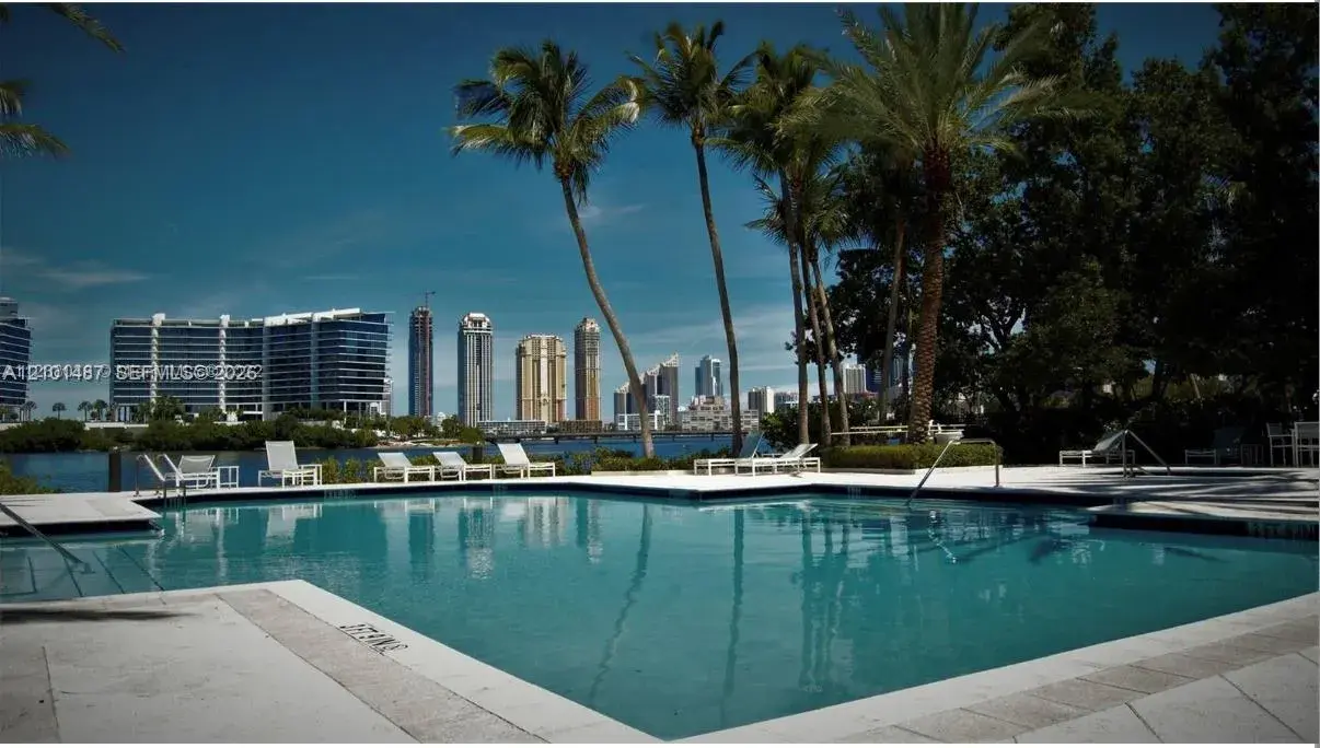 2 bedroom 2 bath Residential Lease for rent at 3155 NE 184th St # 8106, Aventura FL 33160