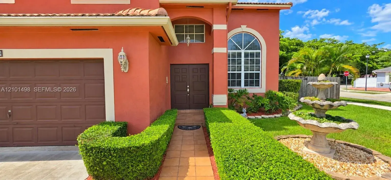 9010 SW 166th Pl, Miami FL 33196