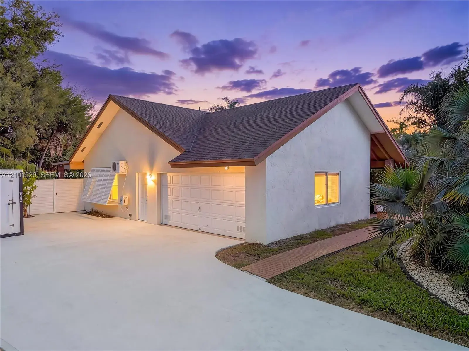 3 bedroom 2 bath Residential for sale at 16761 SW 278th St, Homestead FL 33031