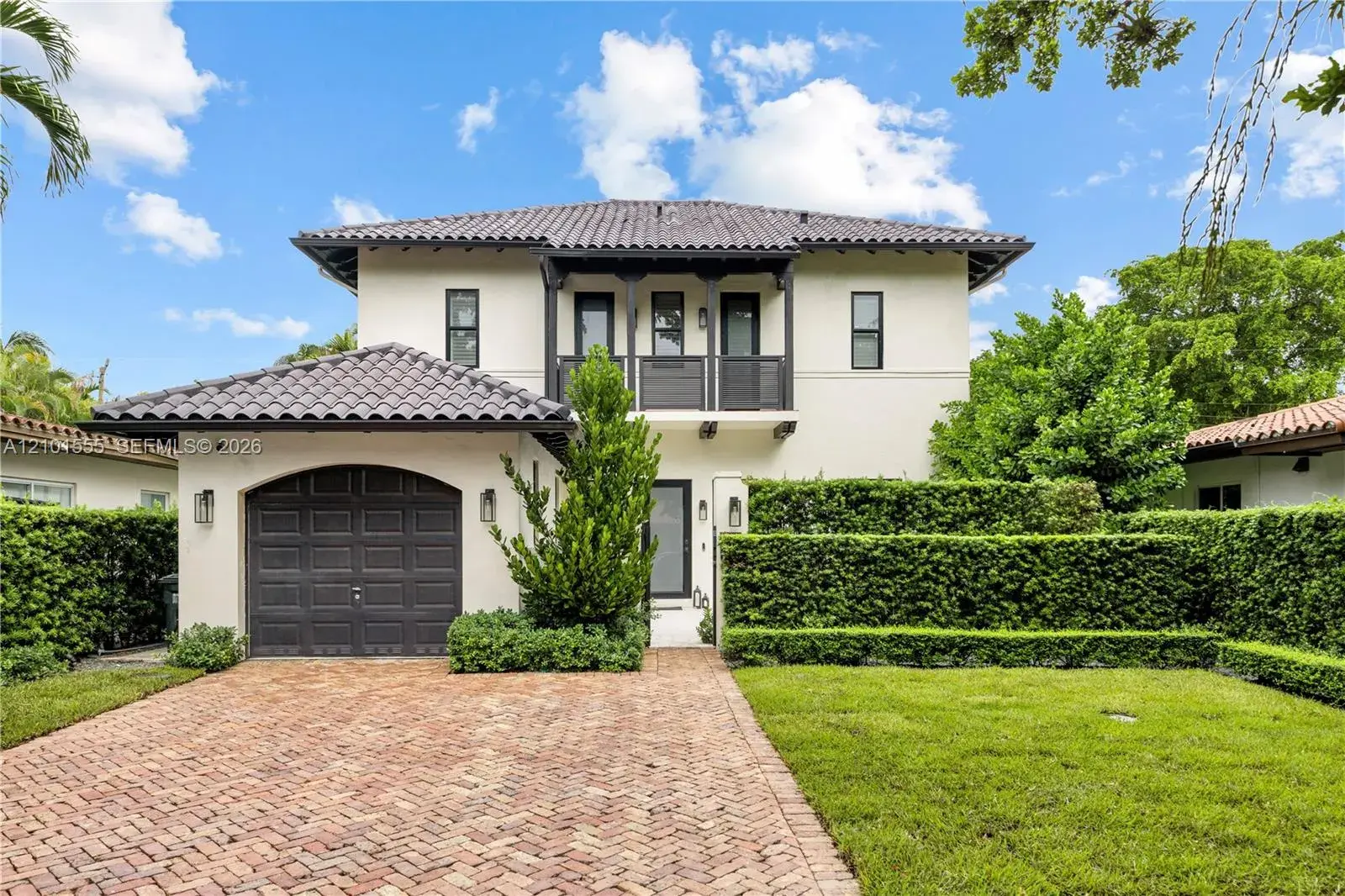4 bedroom 3 bath Residential for sale at 705 Madeira Ave, Coral Gables FL 33134