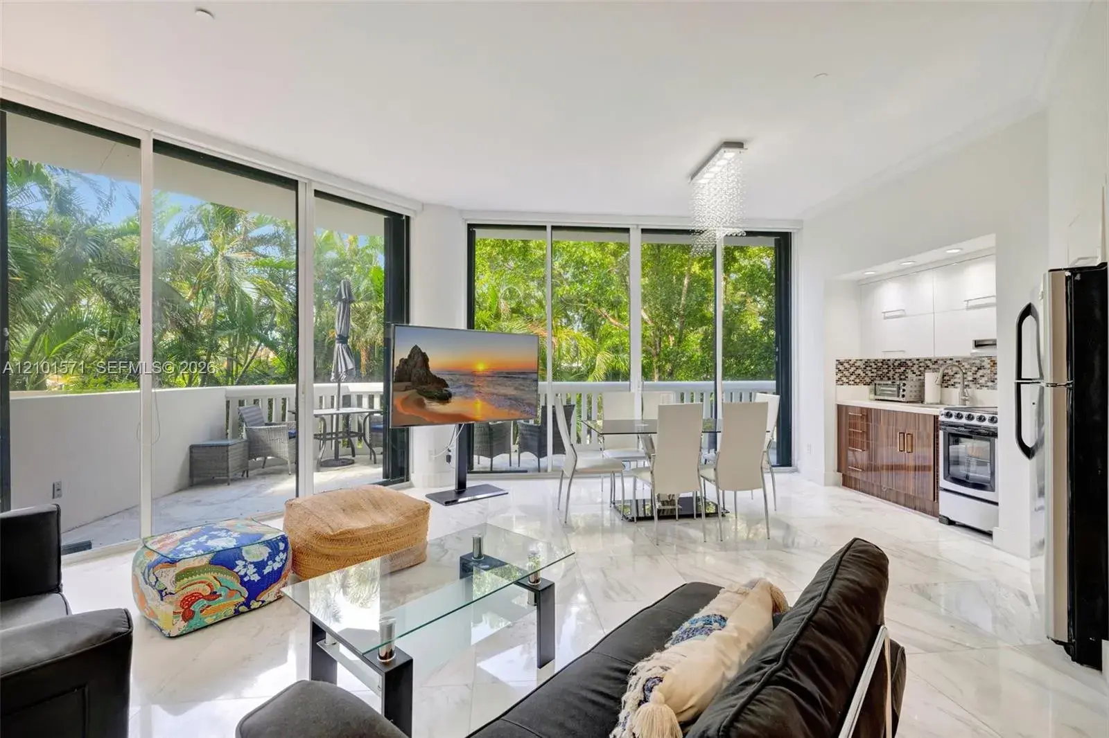 1 bedroom 1 bath Residential Lease for rent at 2000 Island Blvd # 204, Aventura FL 33160
