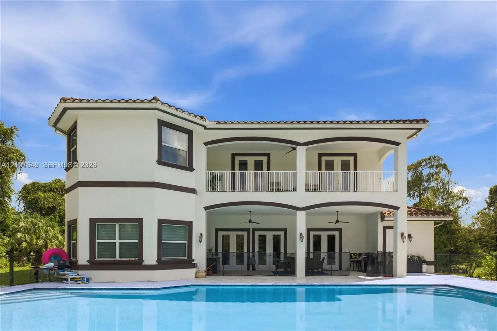 5 bedroom 6 bath Residential for sale at 541 SW 17th St SW, Naples FL 34117-3315